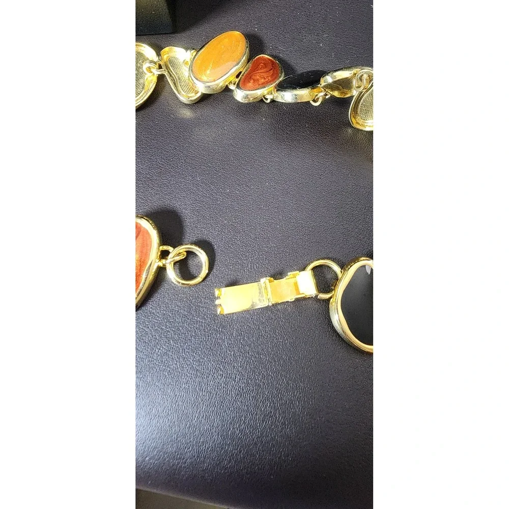 Vintage Gold Tone Enamel Pebble Link Collar Necklace Orange Amber Black - Picture 5 of 6